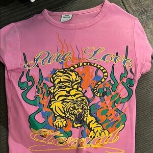 Urban outfitters pink tiger tee size Small